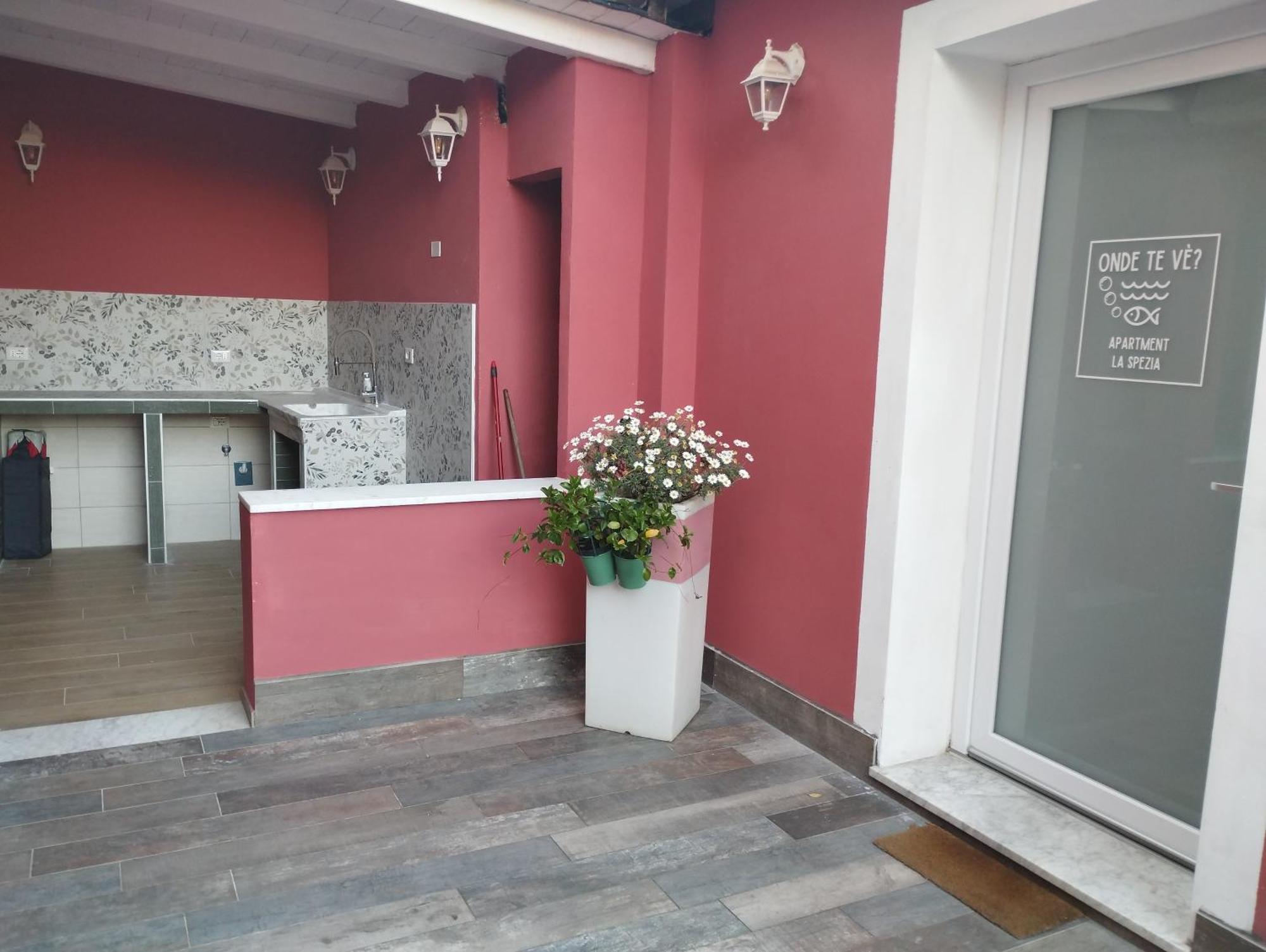Onde Te Ve? Apartment La Spezia Bagian luar foto